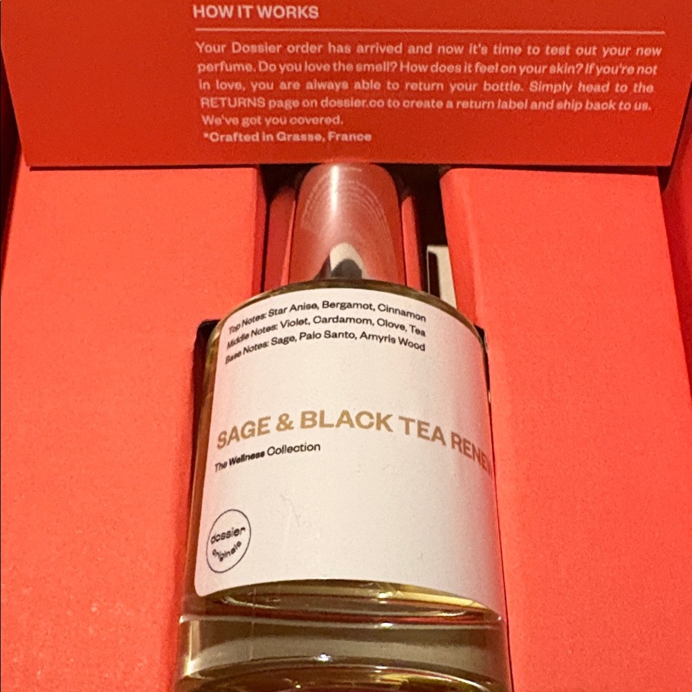 Dossier Sage & Black Tea Renew - Picture 2 of 2